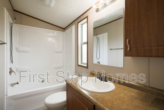 Building Photo - 1210 Orizaba