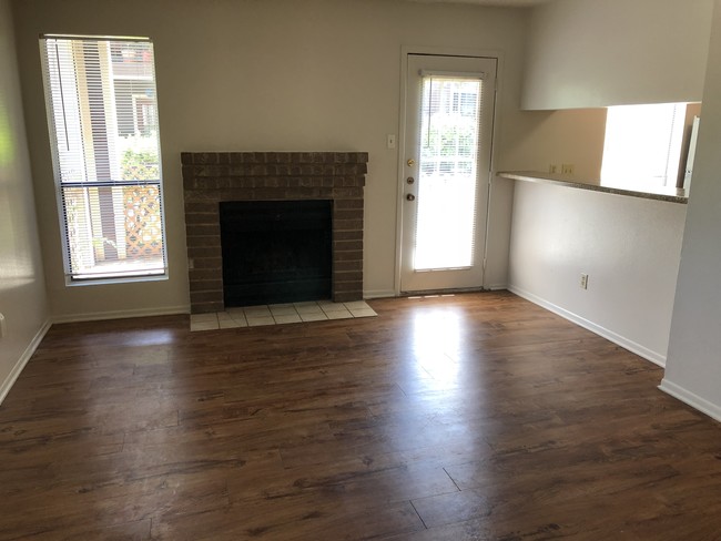 Floorplan - Briarbend Apartments