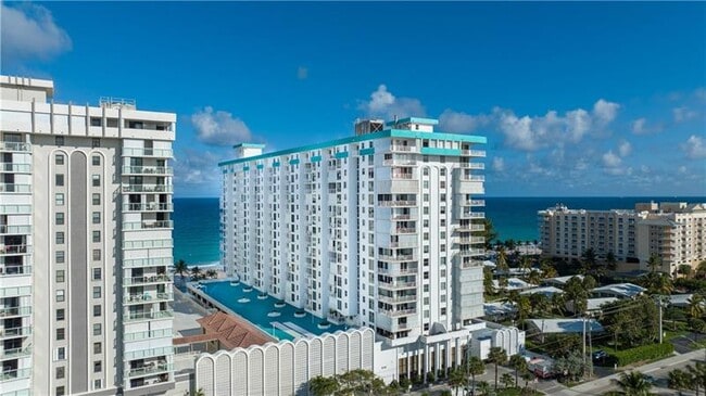 Building Photo - 1010 S Ocean Blvd