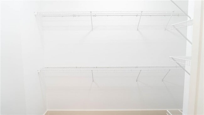 Building Photo - 6146 Holly Pk Ln SE