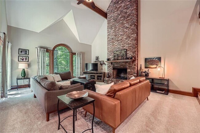 Building Photo - 110 Boulder Dr