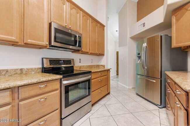 Building Photo - 7421 S Kachina Dr