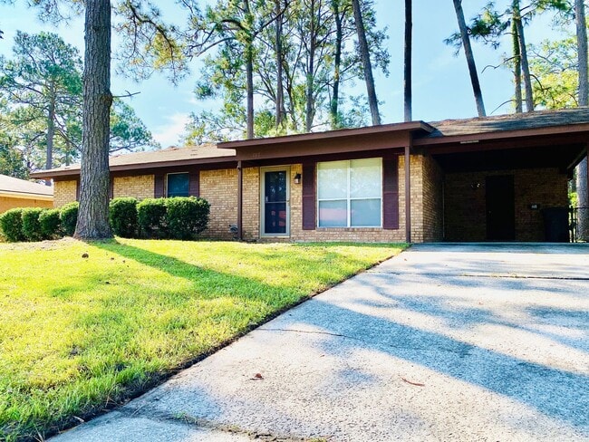 AVAILABLE NOW [PET FRIENDLY] - AVAILABLE NOW  [PET FRIENDLY]