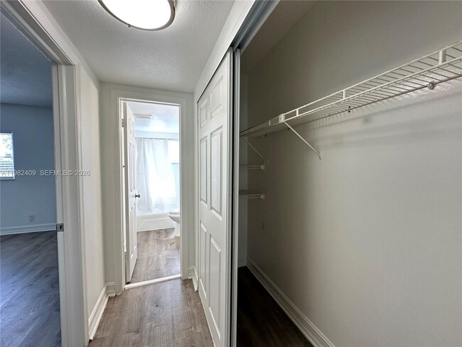 Building Photo - 1400 NE 56th St