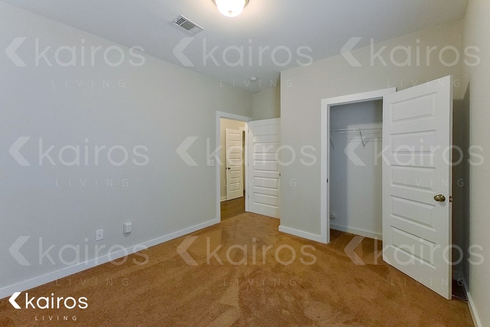 Building Photo - 11545 Crimson Ridge Rd