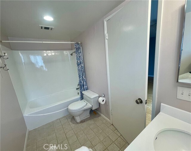 Building Photo - 111 E Sierra Madre Blvd