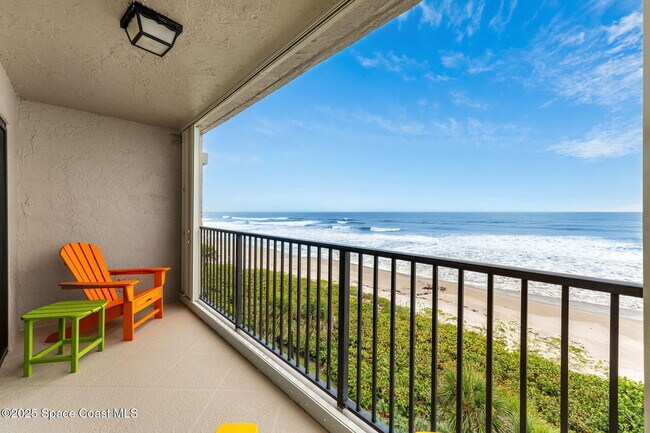 Building Photo - 995 N Hwy A1A