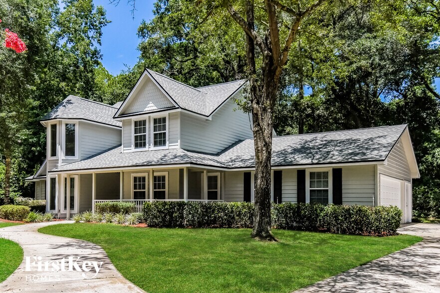 Building Photo - 2790 Ravines Rd