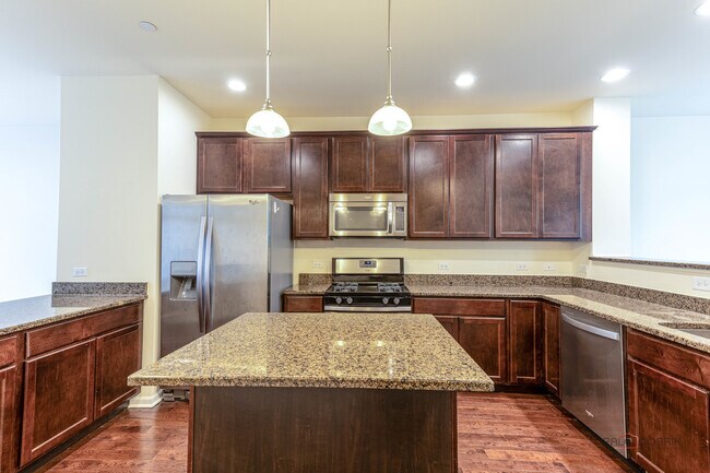Building Photo - 409 Alpine Springs Dr