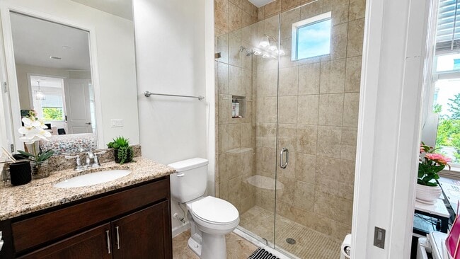 Building Photo - 16454 Helix Ct