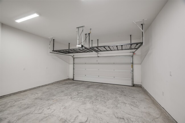 Building Photo - 1216 Mcneil St