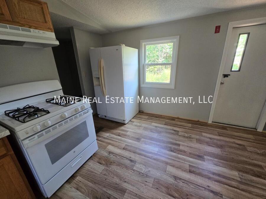 Building Photo - 47 Sweet Fern Dr