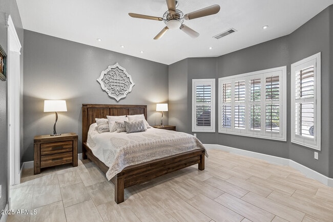 Building Photo - 16232 W Montoya Dr