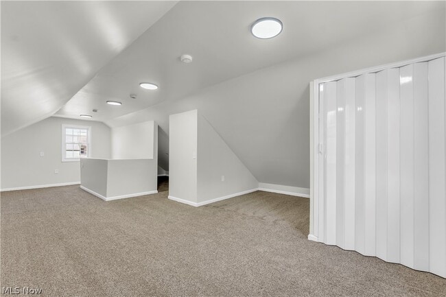 Building Photo - 13305 Shady Oak Blvd