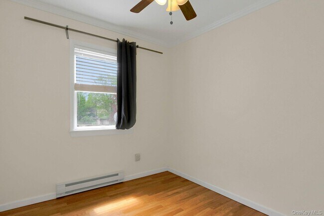 Building Photo - 22 Firth St