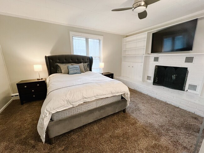 Primary Photo - 316 Castle Rd