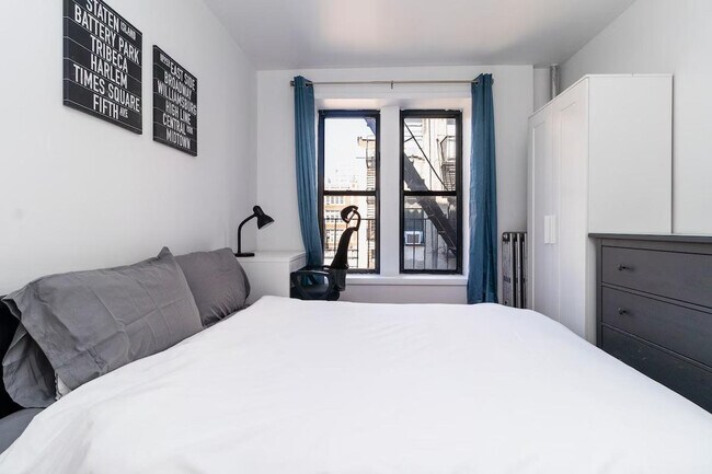 Building Photo - 1789 1st Ave