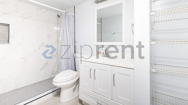 Building Photo - 429 Sheoah Blvd