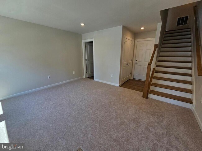 Building Photo - 13720 Cobble Lp