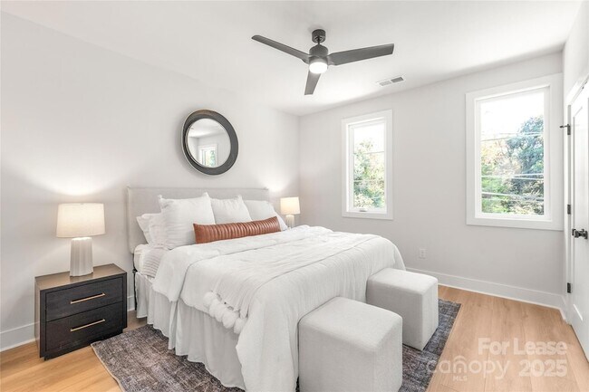 Building Photo - 1314 Carolyn Dr