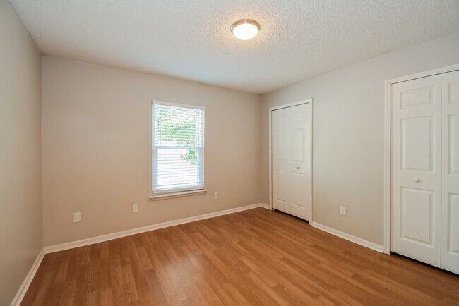 Building Photo - 5462 Catspaw Ln