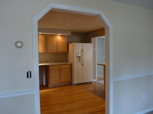 Building Photo - 111 Windham Rd