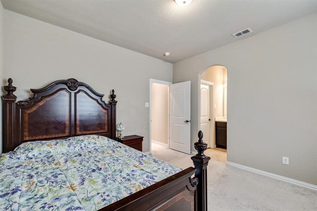 Building Photo - 7148 Chelsea Dr