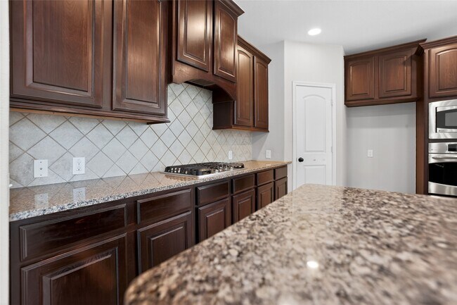 Building Photo - 6535 Arroyo Springs Ln