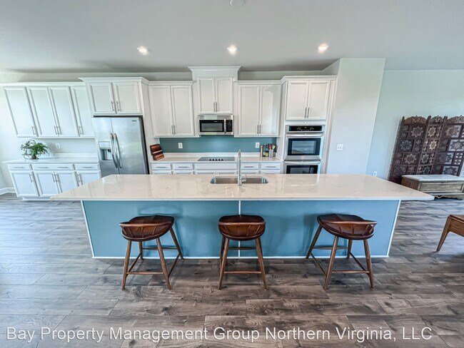 Building Photo - 3 br, 3.5 bath House - 10605 Speiden Trail