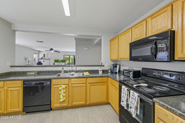 Building Photo - 45023 Miramar Rd