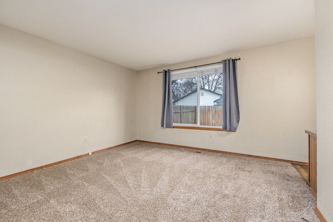 Building Photo - 5828 W Filly St