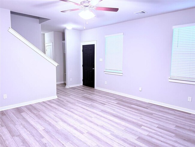 Building Photo - 17101 Crane Fly Dr
