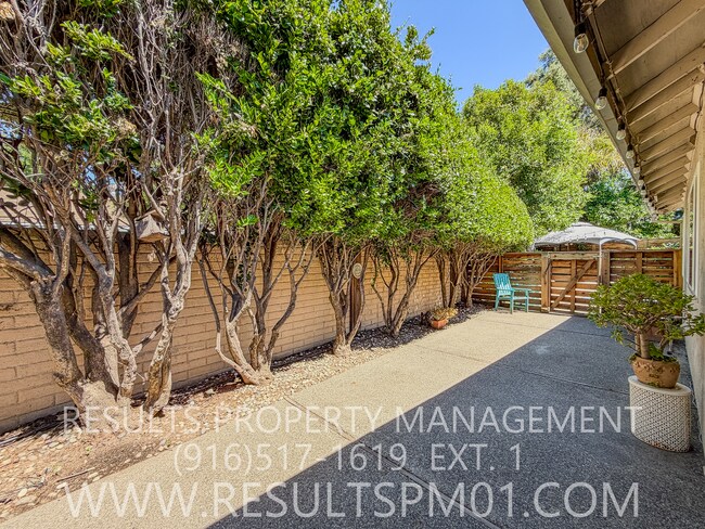Building Photo - 9524 Kellingworth Ct