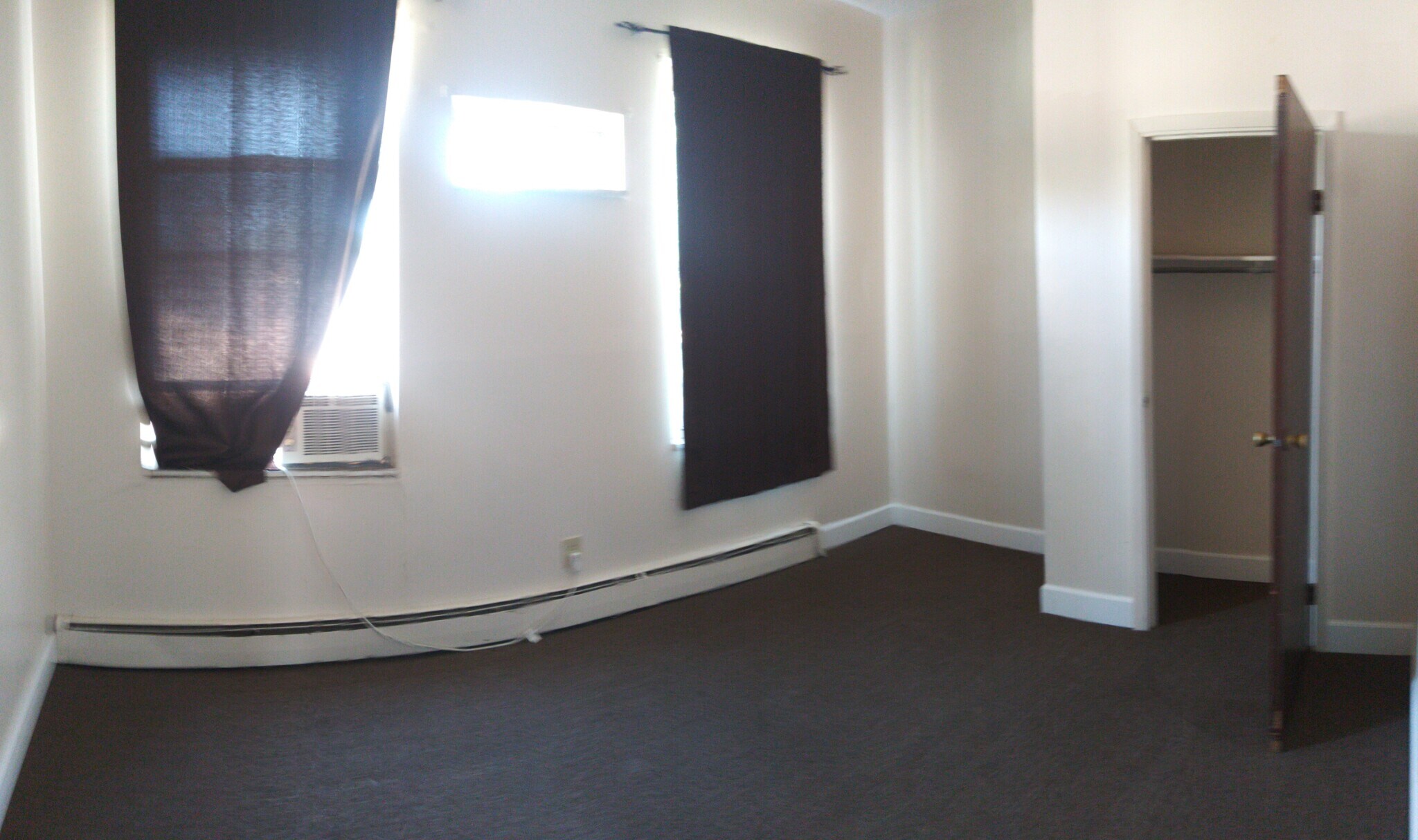 Building Photo - 325 McGregor Ave