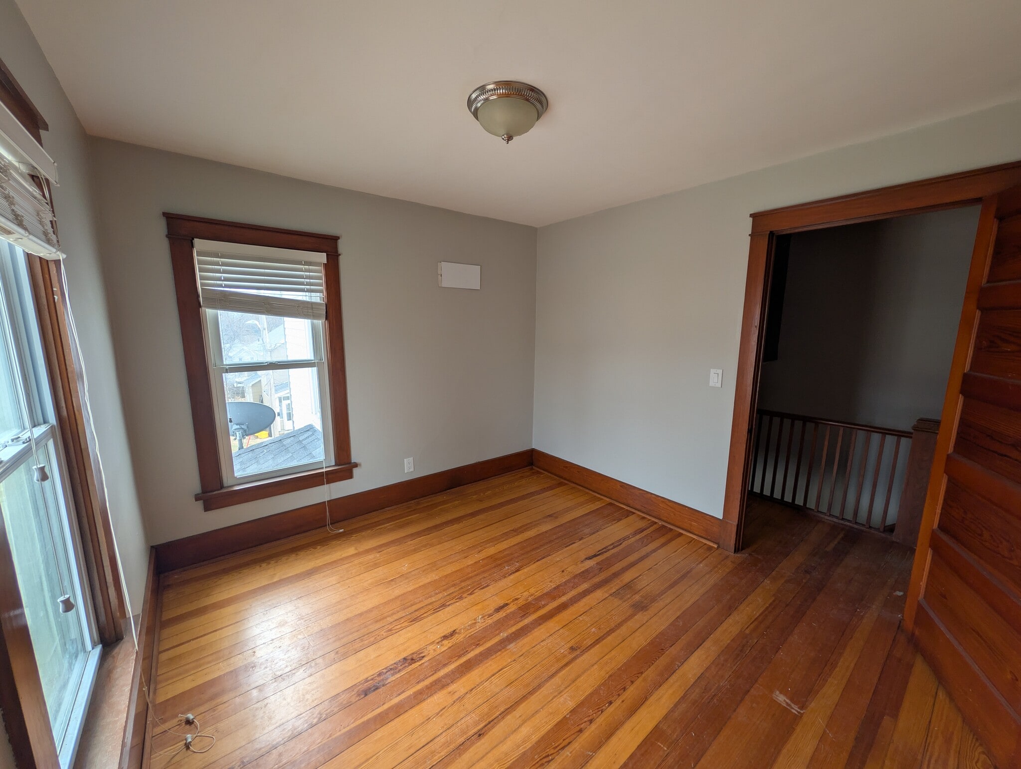 Building Photo - 1865 Grace St