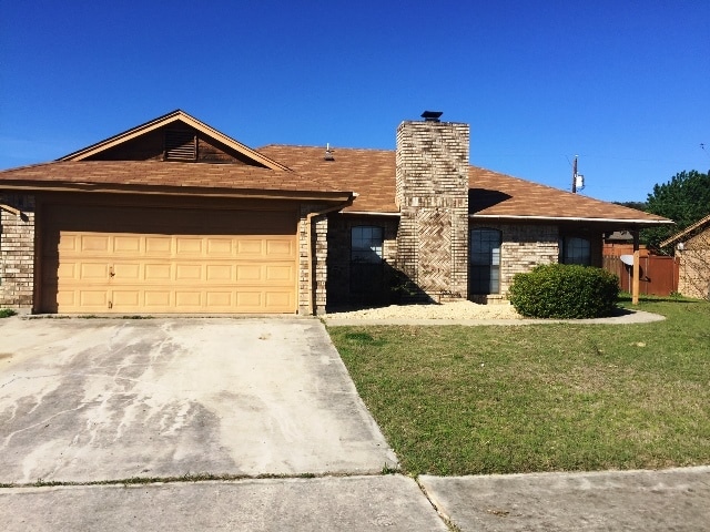 Primary Photo - 2325 Tiffany Dr