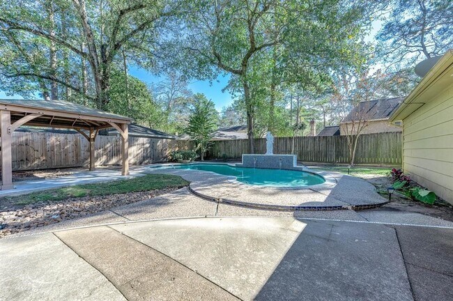 Building Photo - 9311 New Forest Rd