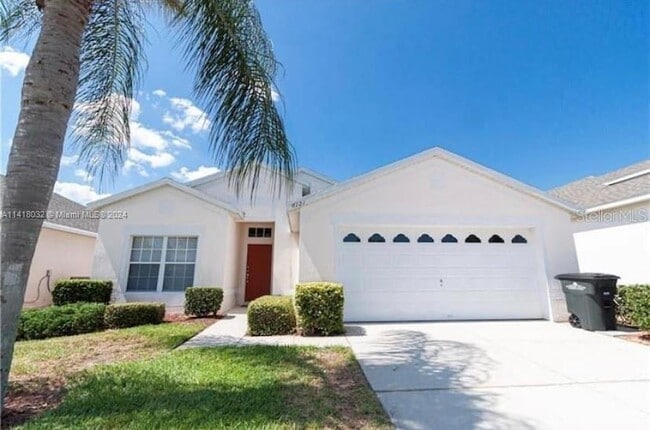 Primary Photo - 8121 Fan Palm Way