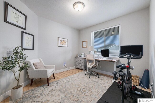 Building Photo - 11976 S 118th Ave