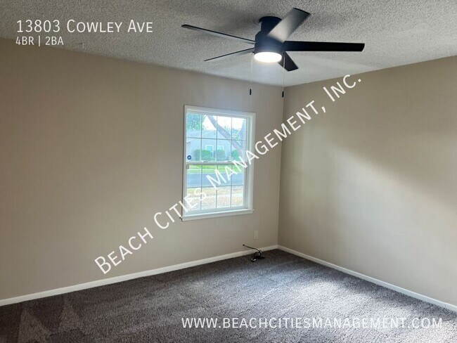 Building Photo - 13803 Cowley Ave