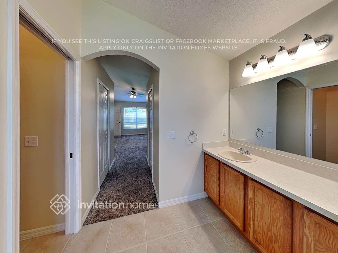 Building Photo - 370 Pine Springs Dr