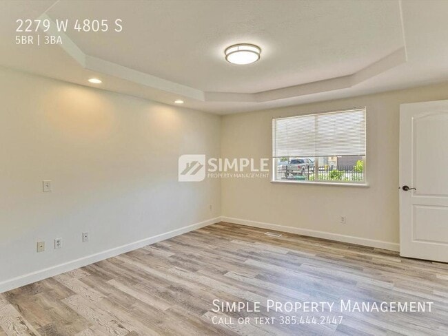 Building Photo - Newly remodeled home in Taylorsville!