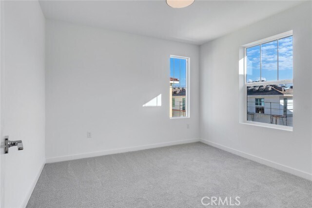 Building Photo - 10865 Pala Bells St