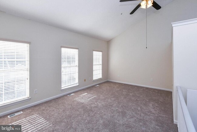 Building Photo - 5908 Grenfell Loop