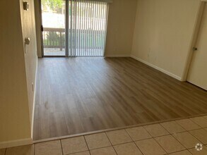 Building Photo - Lovely Mission Valley condo