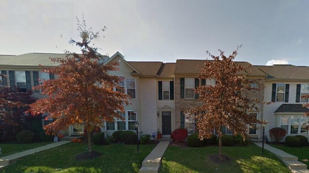 Building Photo - 188 Blue Grass Cir