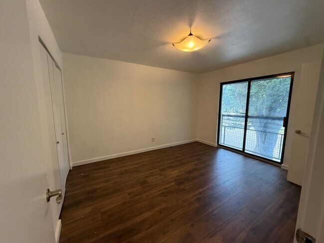 Building Photo - 209-E Eden at Avondale