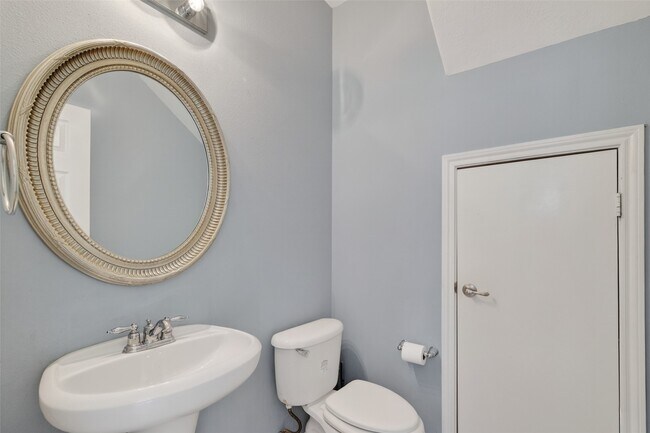 Building Photo - 3218 Pearl Bluff Ln