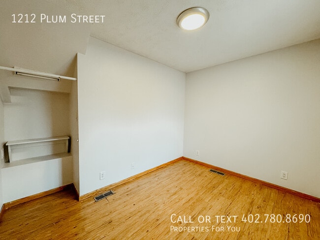 Building Photo - 1212 Plum St