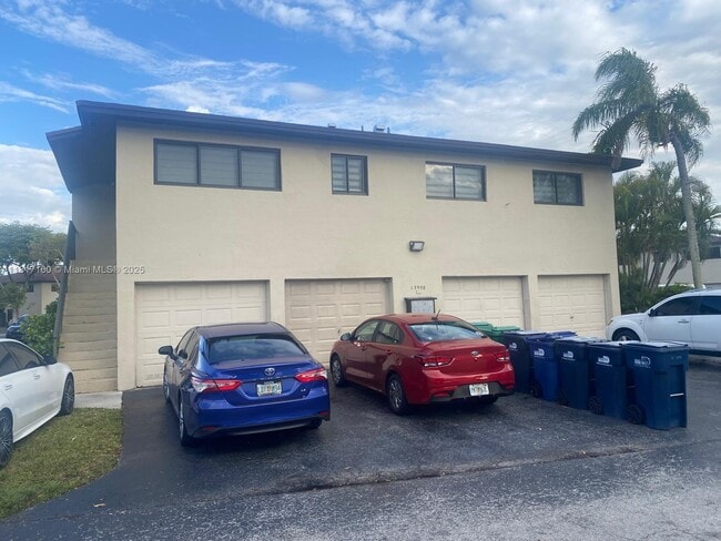 Building Photo - 13958 SW 44th Ln Cir